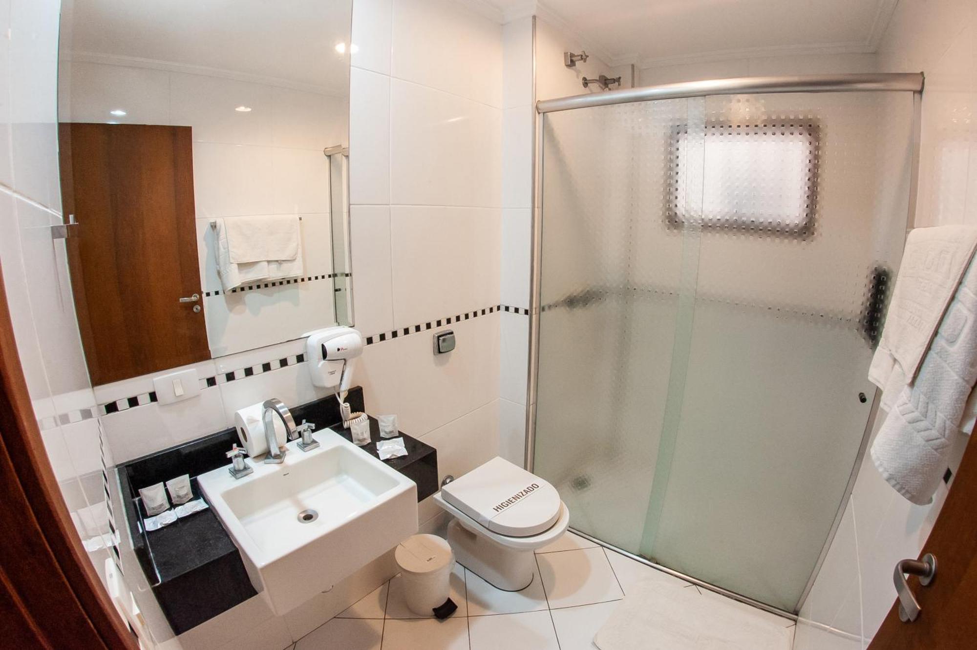 London Hotel Londrina Ruang foto