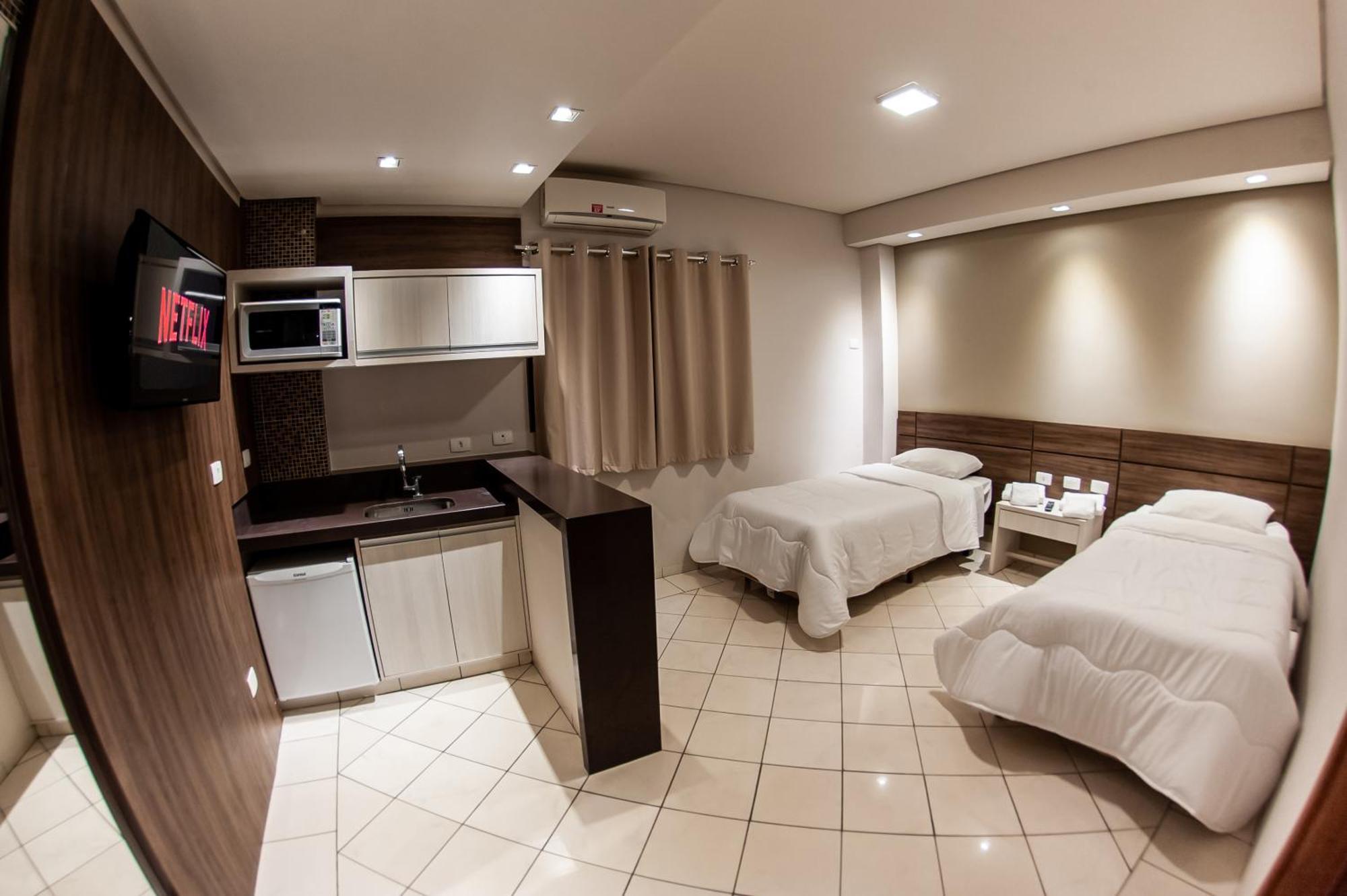 London Hotel Londrina Ruang foto
